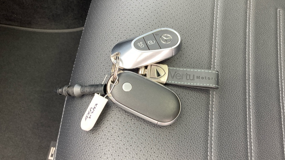 Mercedes-Benz C-Class C300 AMG Line Premium Plus 4dr 9G-Tronic Petrol Saloon - Image 20