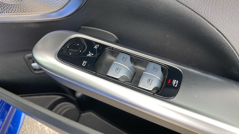 Mercedes-Benz C-Class C300 AMG Line Premium Plus 4dr 9G-Tronic Petrol Saloon - Image 32