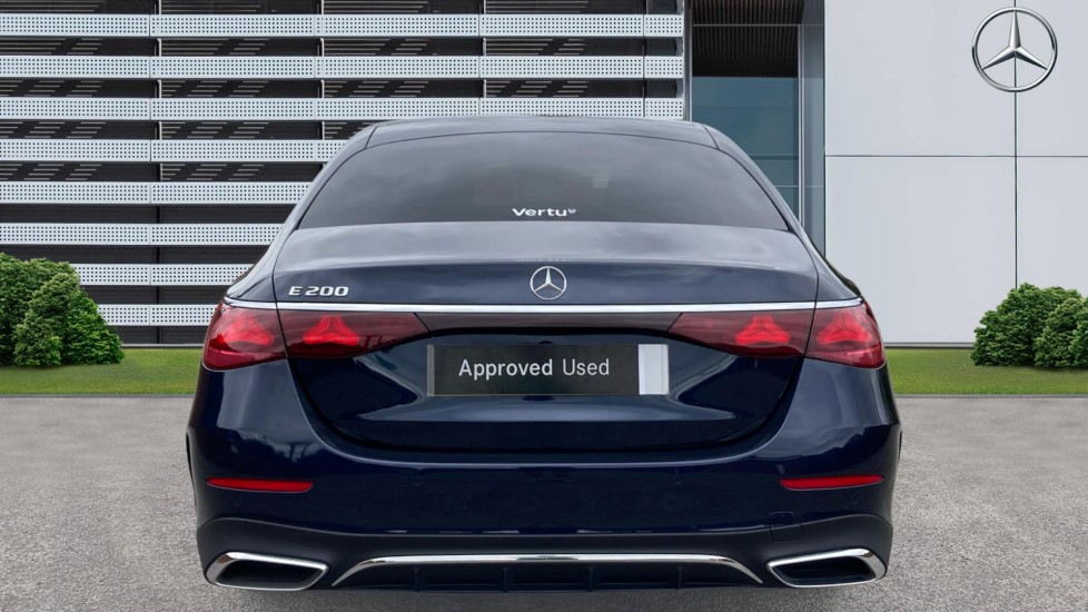 Mercedes-Benz E-Class E200 AMG Line Premium 4dr 9G-Tronic Petrol Saloon - Image 6