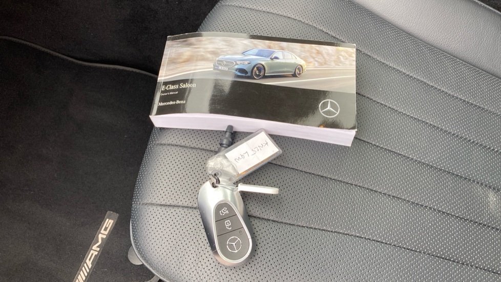 Mercedes-Benz E-Class E200 AMG Line Premium 4dr 9G-Tronic Petrol Saloon - Image 19