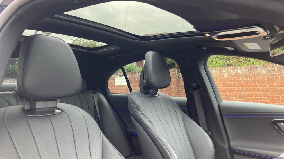 Mercedes-Benz E-Class E200 AMG Line Premium 4dr 9G-Tronic Petrol Saloon - Image 30
