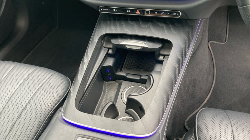 Mercedes-Benz E-Class E200 AMG Line Premium 4dr 9G-Tronic Petrol Saloon - Image 38