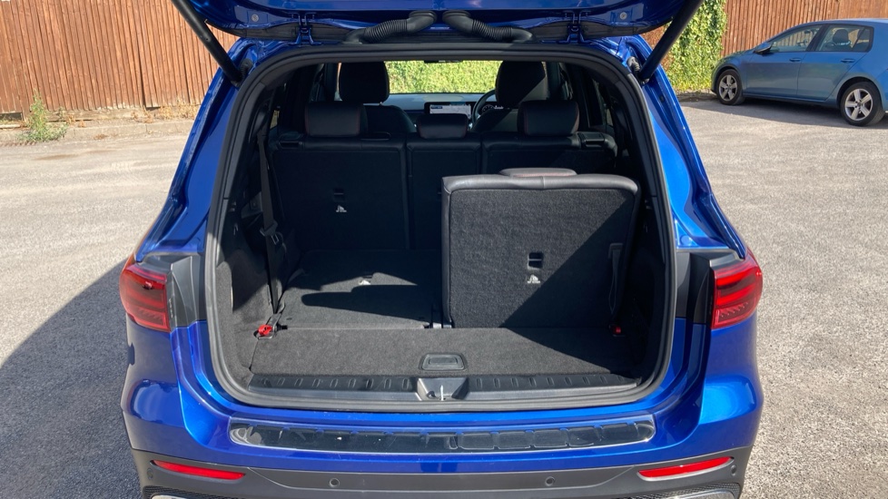 Mercedes-Benz GLB 200 AMG Line Executive 5dr 7G-Tronic Petrol Estate - Image 4