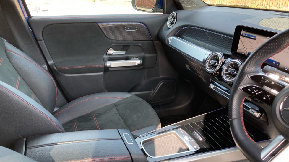 Mercedes-Benz GLB 200 AMG Line Executive 5dr 7G-Tronic Petrol Estate - Image 14