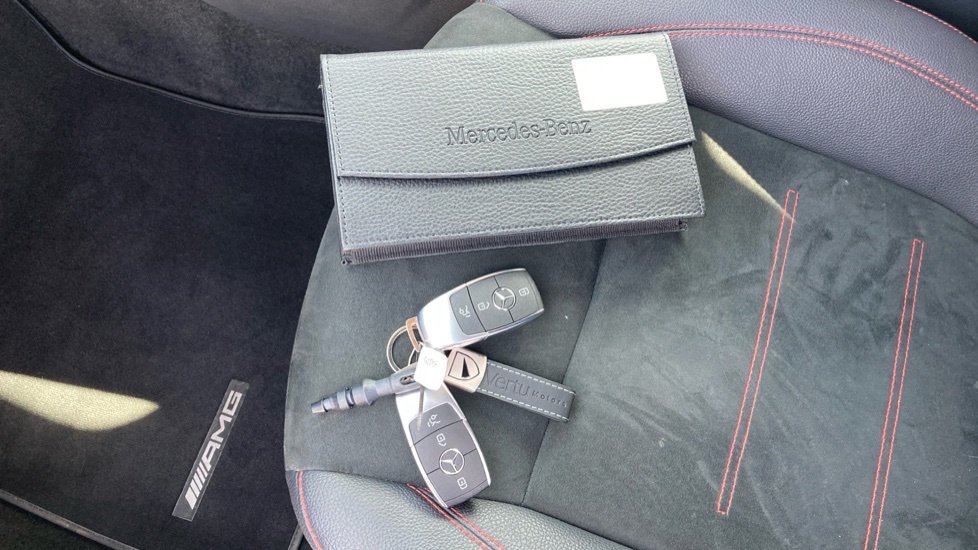 Mercedes-Benz GLB 200 AMG Line Executive 5dr 7G-Tronic Petrol Estate - Image 19