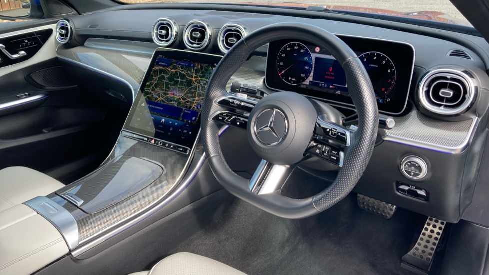 Mercedes-Benz C-Class C200 AMG Line 4dr 9G-Tronic Petrol Saloon - Image 11