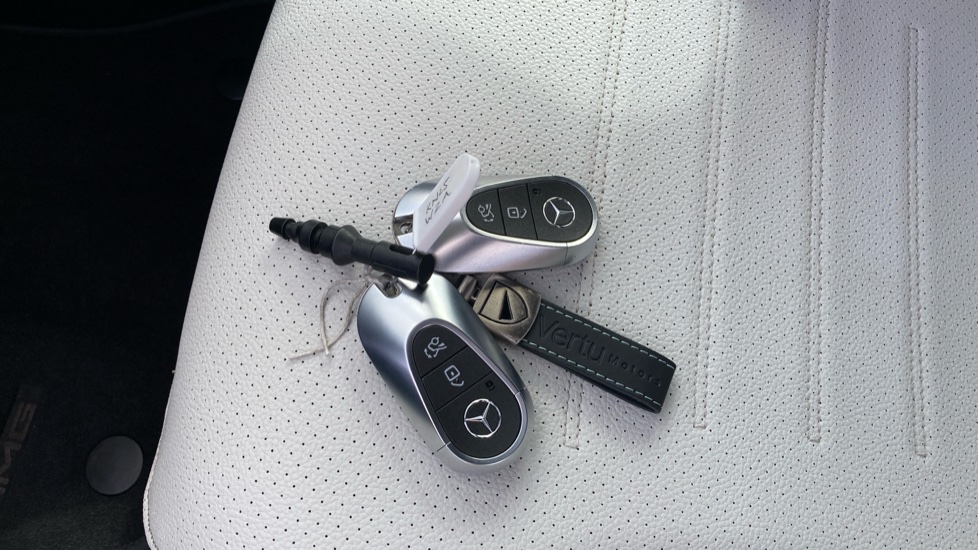 Mercedes-Benz C-Class C200 AMG Line 4dr 9G-Tronic Petrol Saloon - Image 20