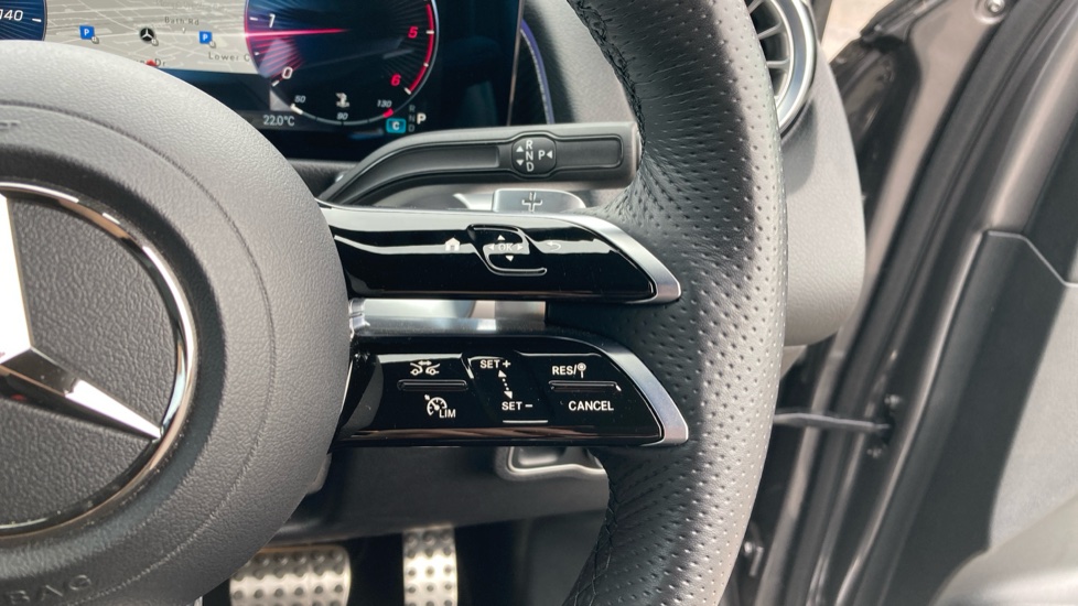 Mercedes-Benz GLB 220d 4Matic AMG Line Premium 5dr 8G-Tronic Diesel Estate - Image 38