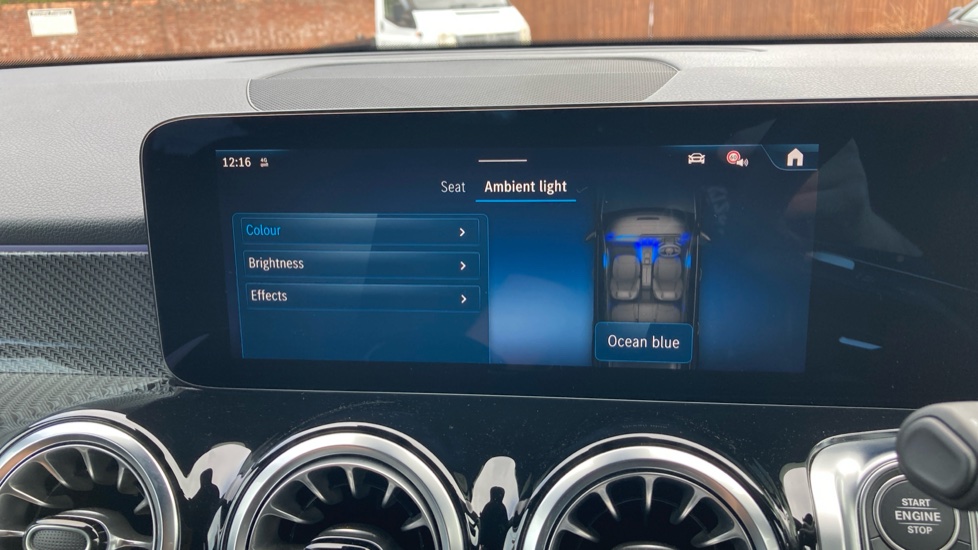 Mercedes-Benz GLB 220d 4Matic AMG Line Premium 5dr 8G-Tronic Diesel Estate - Image 45
