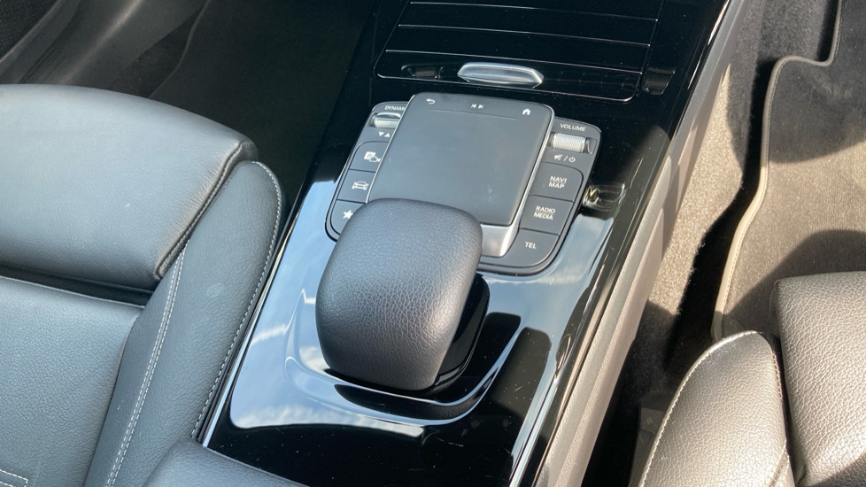 Mercedes-Benz CLA 220d AMG Line Premium Plus 4dr Tip Auto Diesel Saloon - Image 40
