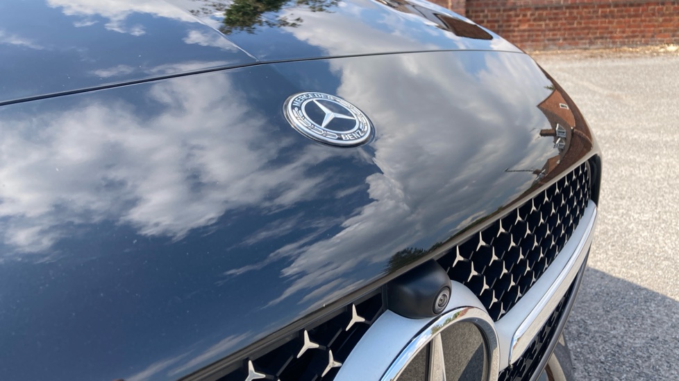 Mercedes-Benz C-Class C200 AMG Line Premium 4dr 9G-Tronic Petrol Saloon - Image 21