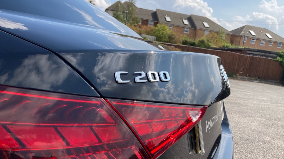 Mercedes-Benz C-Class C200 AMG Line Premium 4dr 9G-Tronic Petrol Saloon - Image 23