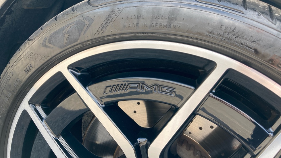 Mercedes-Benz C-Class C200 AMG Line Premium 4dr 9G-Tronic Petrol Saloon - Image 24