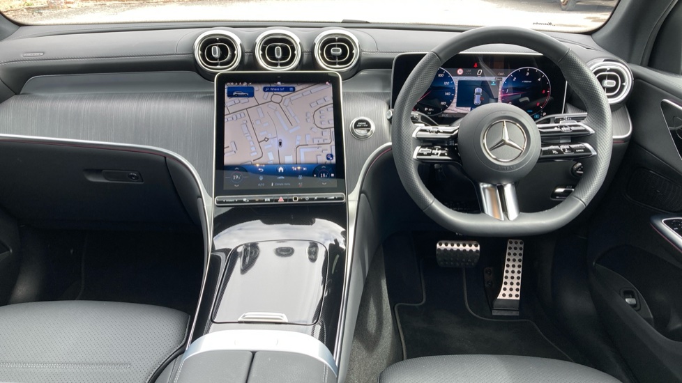 Mercedes-Benz GLC 300d 4Matic AMG Line Prem [Pan] 5dr 9G-Tronic Diesel Estate - Image 10