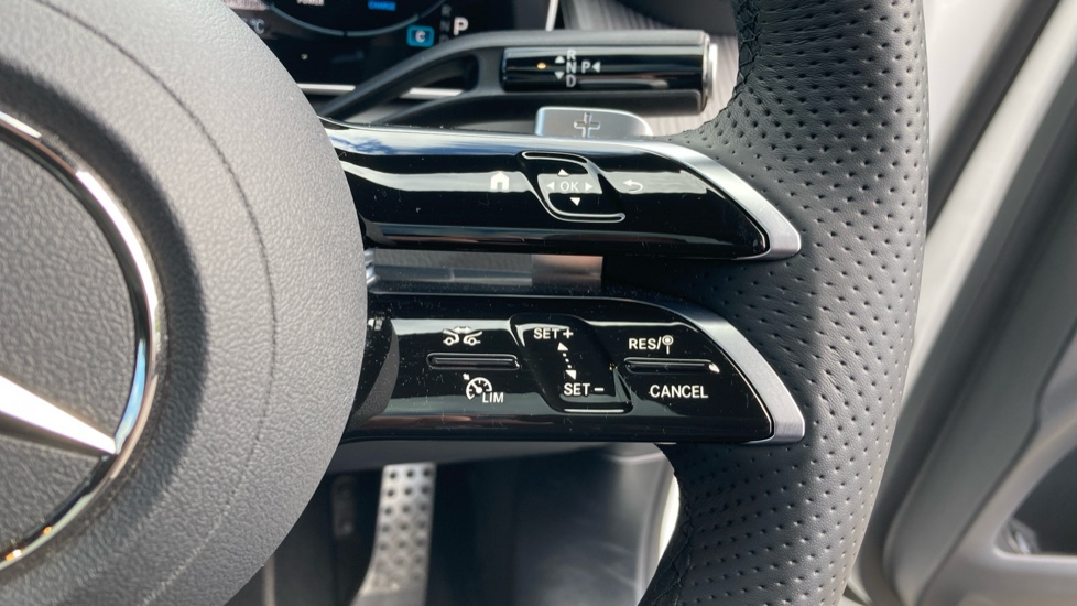 Mercedes-Benz GLC 300d 4Matic AMG Line Prem [Pan] 5dr 9G-Tronic Diesel Estate - Image 37