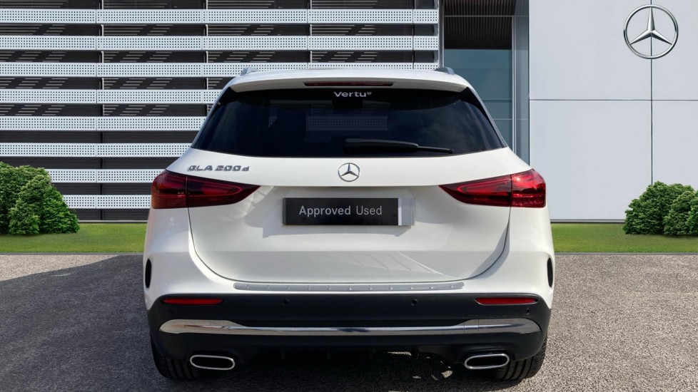 Mercedes-Benz GLA 200d AMG Line Executive 5dr Auto Diesel Hatchback - Image 6