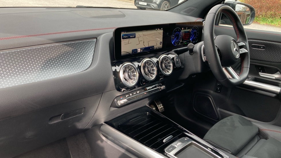 Mercedes-Benz Eqa 250+ 140kW Urban Edition 70.5kWh 5dr Auto Electric Hatchback - Image 9