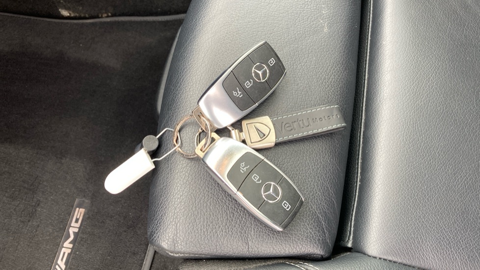 Mercedes-Benz CLA 220d AMG Line Premium Plus 4dr Tip Auto Diesel Saloon - Image 20
