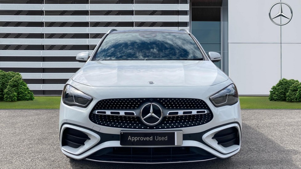Mercedes-Benz GLA 220d 4Matic AMG Line Premium Plus 5dr Auto Diesel Hatchback - Image 3
