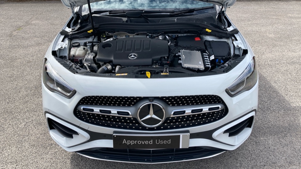 Mercedes-Benz GLA 220d 4Matic AMG Line Premium Plus 5dr Auto Diesel Hatchback - Image 8