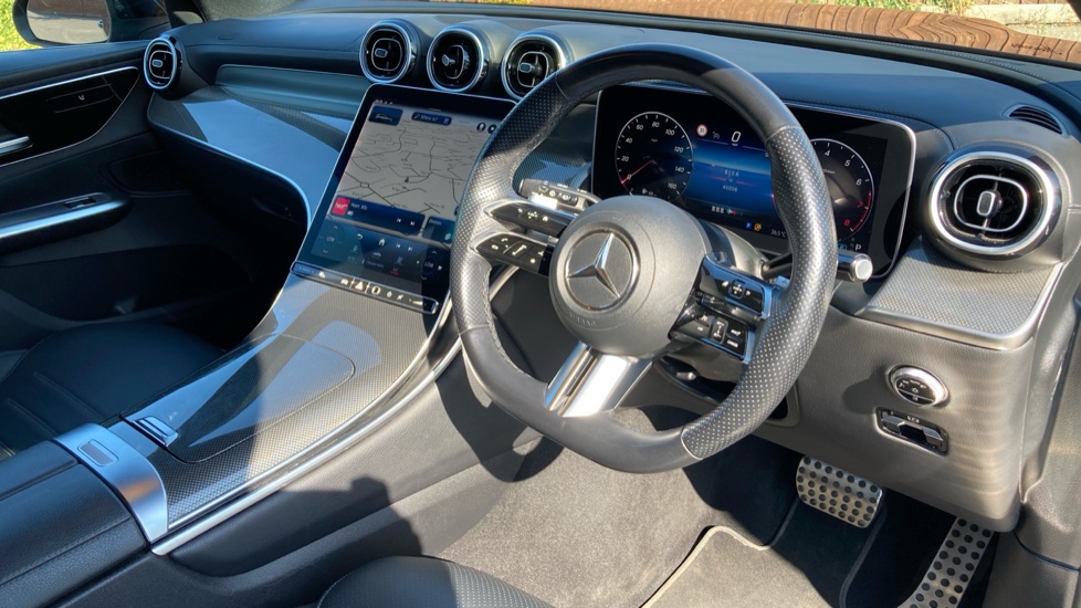 Mercedes-Benz GLC 300 4Matic AMG Line 5dr 9G-Tronic Petrol Estate - Image 11