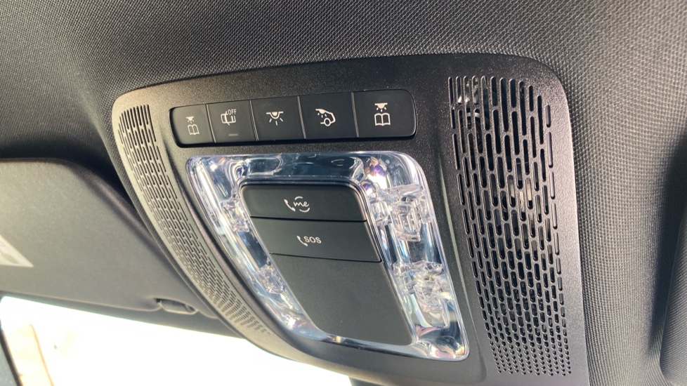 Mercedes-Benz CLA 180 AMG Line Premium 4dr Tip Auto Petrol Saloon - Image 34