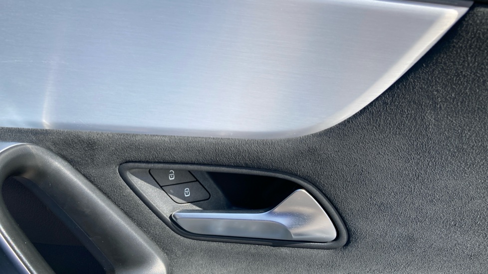 Mercedes-Benz CLA 250e AMG Line Executive 4dr Tip Auto Saloon - Image 31