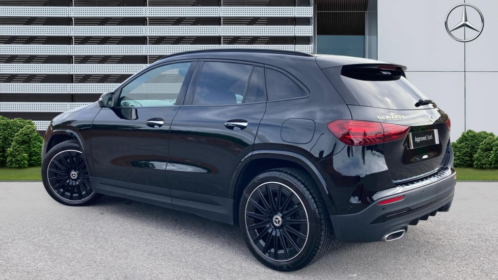 Mercedes-Benz GLA 220d 4Matic AMG Line Premium Plus 5dr Auto Diesel Hatchback - Image 2