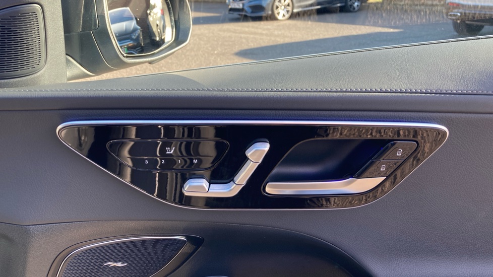 Mercedes-AMG C-Class C43 [421] 4Matic Premium 4dr 9G-Tronic Petrol Saloon - Image 30