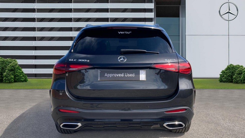 Mercedes-Benz GLC 300e 4Matic AMG Line Prem Plus 5dr 9G-Tronic Estate - Image 6