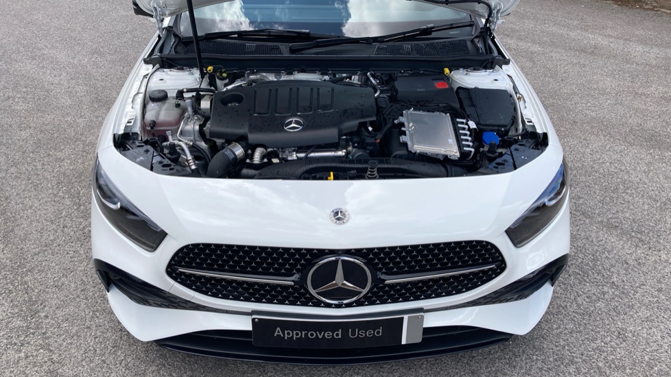 Mercedes-Benz A-Class A200d AMG Line Premium Plus 5dr Auto Diesel Hatchback - Image 8