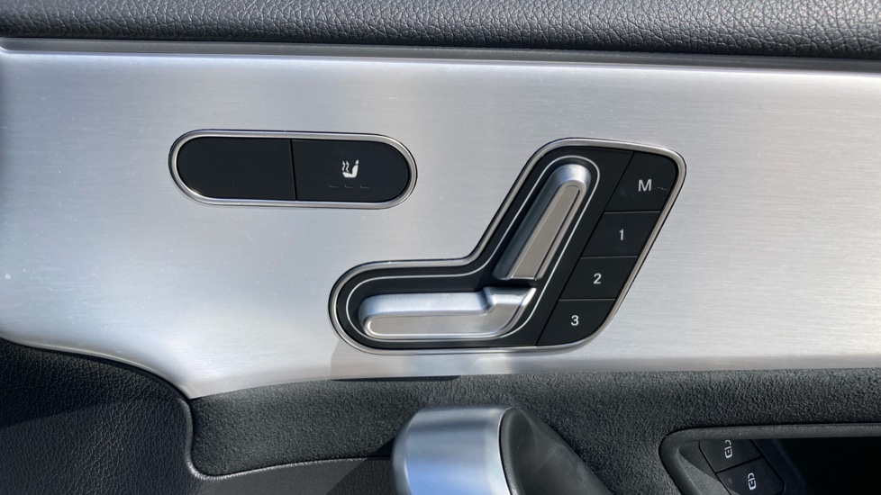 Mercedes-Benz A-Class A200d AMG Line Premium Plus 5dr Auto Diesel Hatchback - Image 31