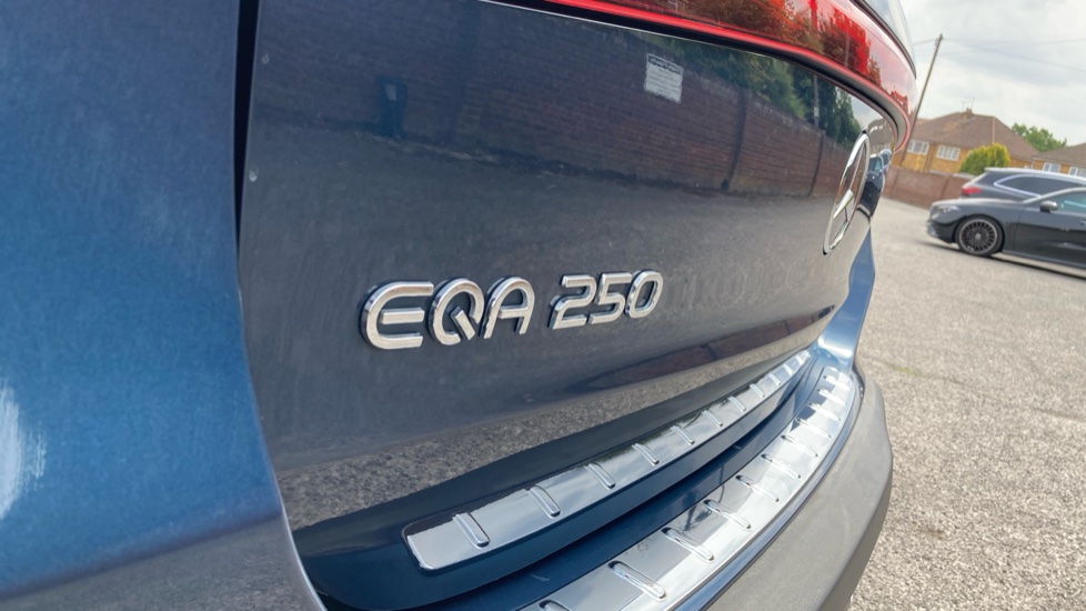 Mercedes-Benz Eqa 250 140kW AMG Line Premium 66.5kWh 5dr Auto Electric Hatchback - Image 23