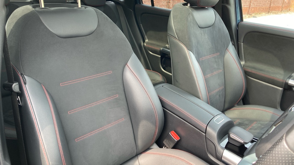 Mercedes-Benz Eqa 250 140kW AMG Line Premium 66.5kWh 5dr Auto Electric Hatchback - Image 28