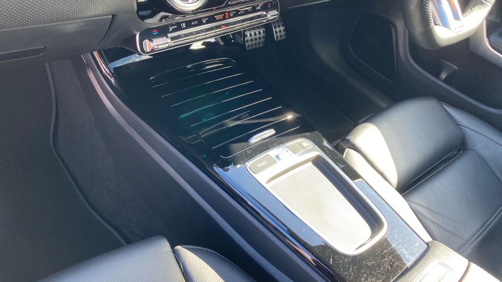 Mercedes-AMG CLA 35 Premium Plus 4Matic 4dr Tip Auto Petrol Saloon - Image 13