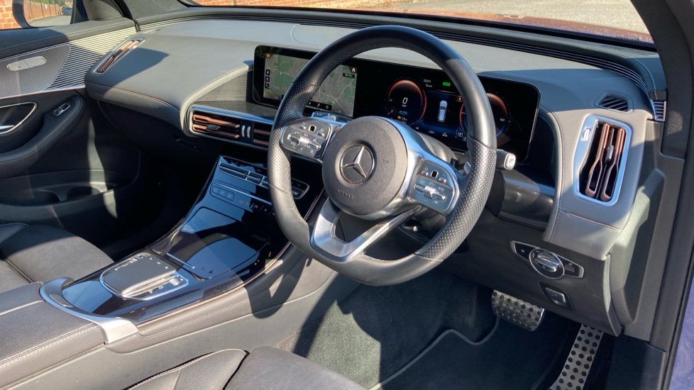 Mercedes-Benz EQC 400 300kW AMG Line Edition 80kWh 5dr Auto Electric Estate - Image 11