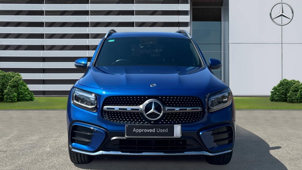 Mercedes-Benz GLB 200 AMG Line Executive 5dr 7G-Tronic Petrol Estate - Image 3