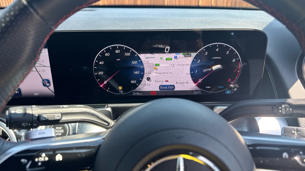 Mercedes-Benz GLB 200 AMG Line Executive 5dr 7G-Tronic Petrol Estate - Image 18