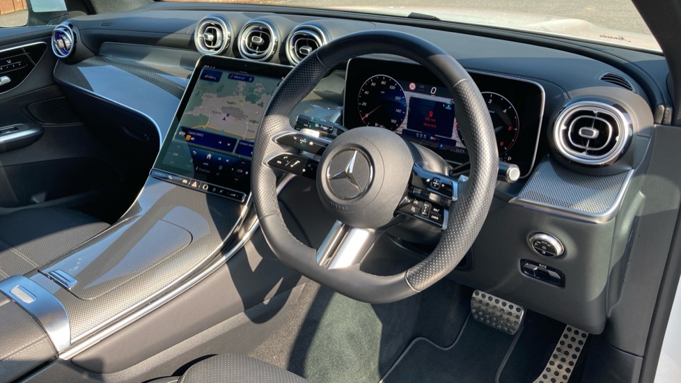 Mercedes-Benz GLC 220d 4Matic AMG Line 5dr 9G-Tronic Diesel Estate - Image 11