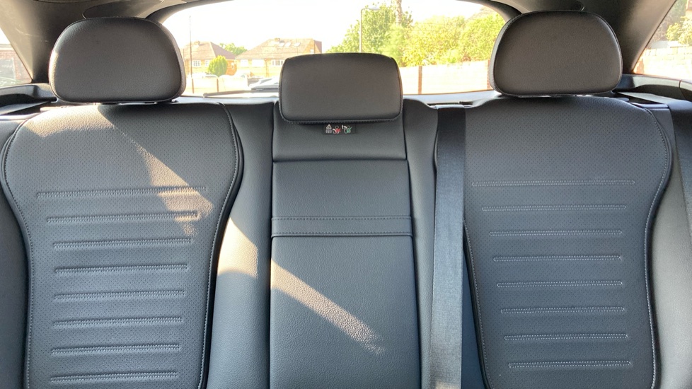Mercedes-Benz GLC 220d 4Matic AMG Line 5dr 9G-Tronic Diesel Estate - Image 15