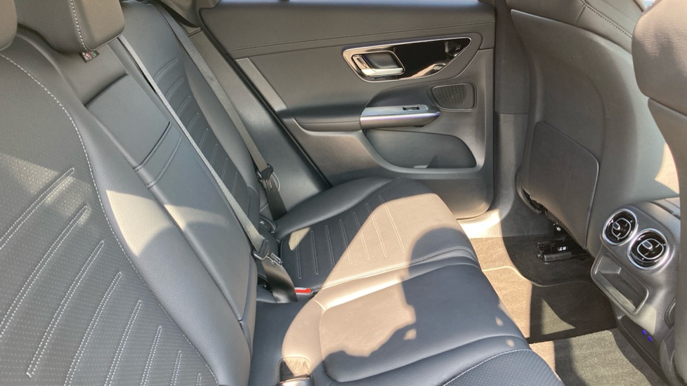 Mercedes-Benz GLC 220d 4Matic AMG Line 5dr 9G-Tronic Diesel Estate - Image 16
