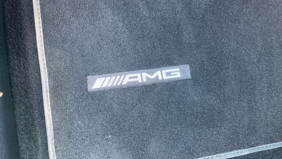 Mercedes-Benz GLC 220d 4Matic AMG Line 5dr 9G-Tronic Diesel Estate - Image 27