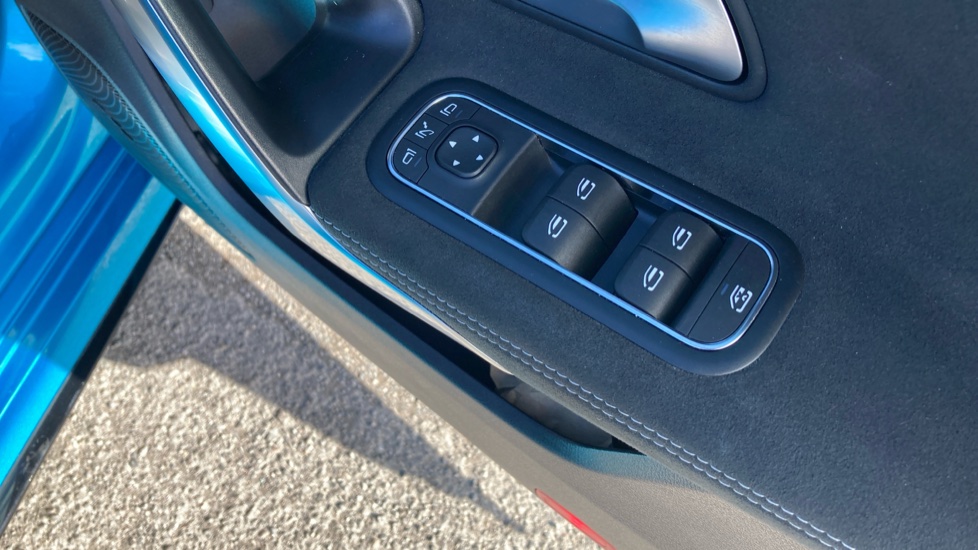 Mercedes-Benz CLA 180 AMG Line Premium 4dr Tip Auto Petrol Saloon - Image 31