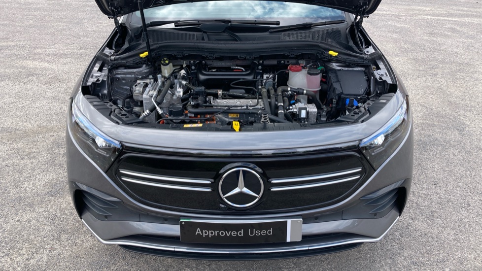 Mercedes-Benz Eqa 300 4Matic 168kW AMG Line 66.5kWh 5dr Auto Electric Hatchback - Image 8