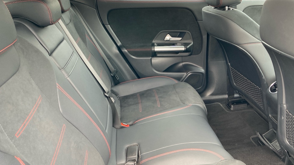 Mercedes-Benz Eqa 300 4Matic 168kW AMG Line 66.5kWh 5dr Auto Electric Hatchback - Image 16