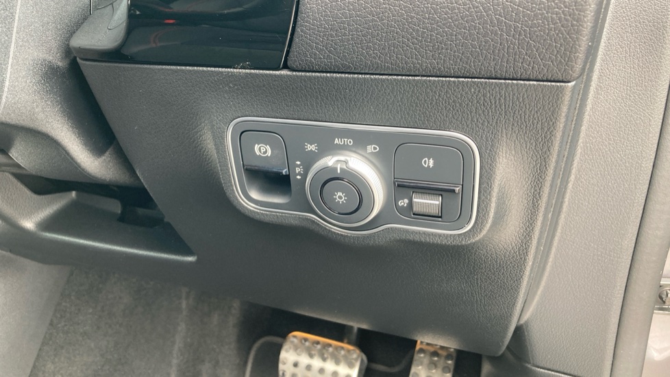 Mercedes-Benz Eqa 300 4Matic 168kW AMG Line 66.5kWh 5dr Auto Electric Hatchback - Image 34