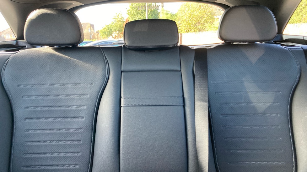 Mercedes-Benz GLC 300e 4Matic AMG Line 5dr 9G-Tronic Estate - Image 15