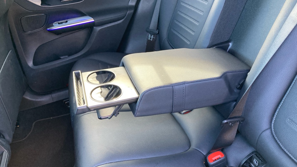 Mercedes-Benz GLC 300e 4Matic AMG Line 5dr 9G-Tronic Estate - Image 27