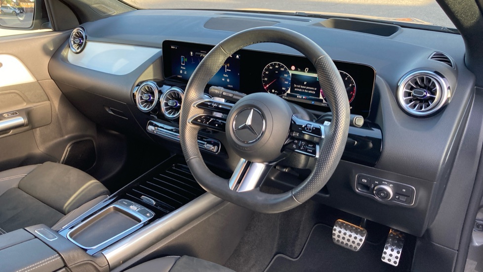 Mercedes-Benz GLA 200 AMG Line Premium Plus 5dr Auto Petrol Hatchback - Image 11