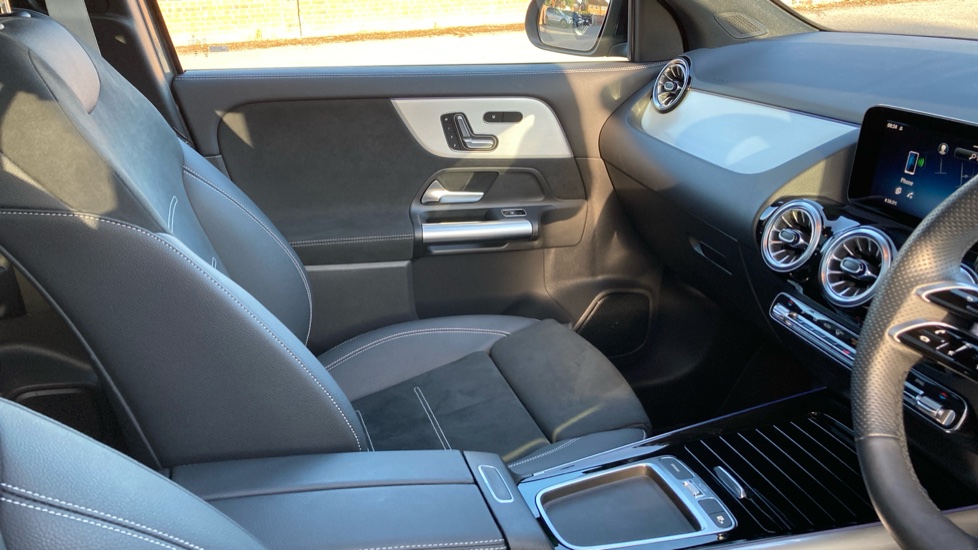 Mercedes-Benz GLA 200 AMG Line Premium Plus 5dr Auto Petrol Hatchback - Image 14